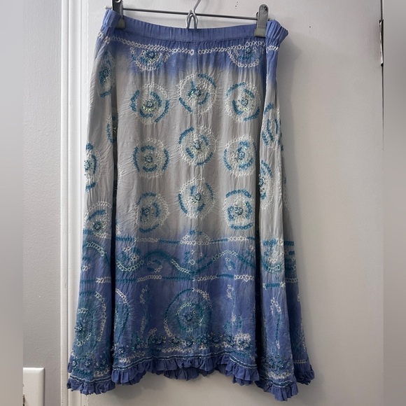 ECI Women’s Blue Ombre Silk Skirt Size 10, Sequin Embroidered Boho A-Line Skirt - Picture 2 of 10